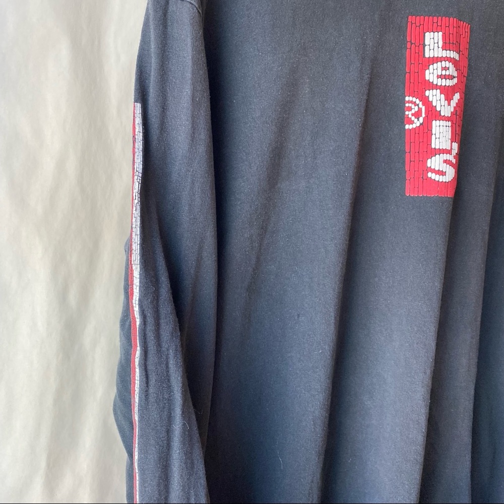 Mens xlarge long sleeved navy blue Levi’s t shirt - Picture 3 of 7